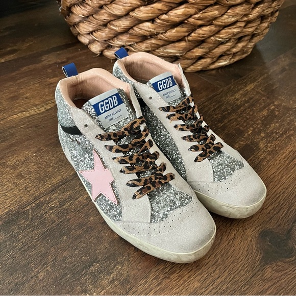 Size 39 Mid Star Golden Gooses with silver glitter upper and pale pink star - Picture 4 of 10